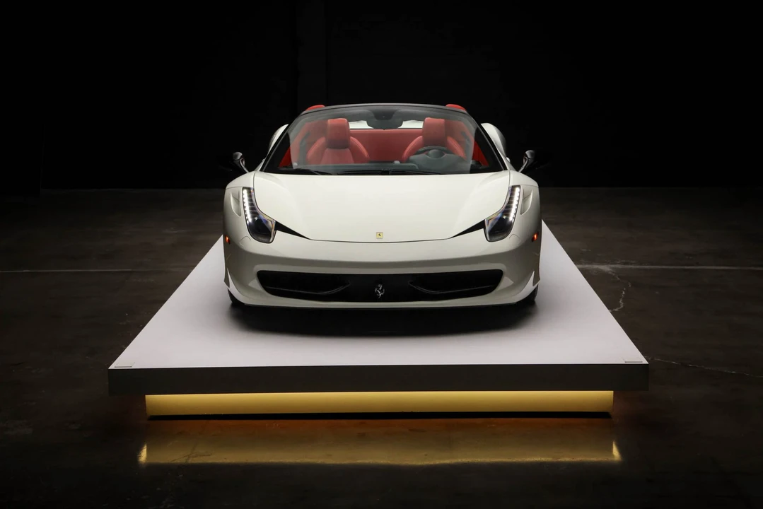 2015 Ferrari 458 Spider - Image 9 of 31
