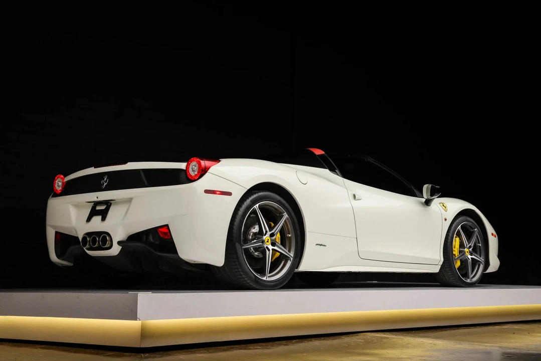 2015 Ferrari 458 Spider - Image 20 of 31