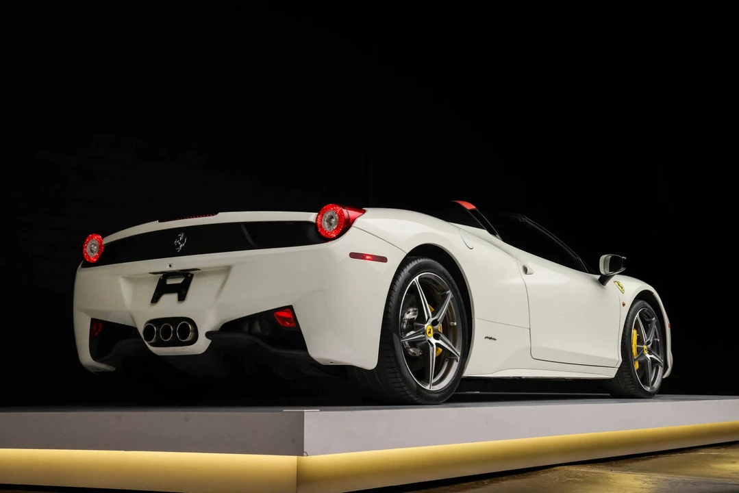 2015 Ferrari 458 Spider - Image 21 of 31