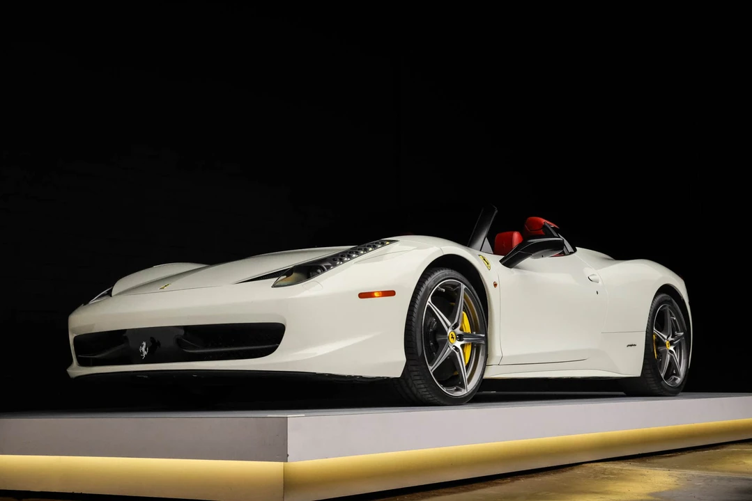 2015 Ferrari 458 Spider - Image 5 of 31
