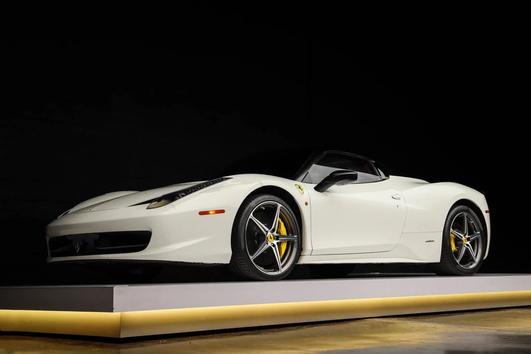 2015 Ferrari 458 Spider - Image 4 of 31