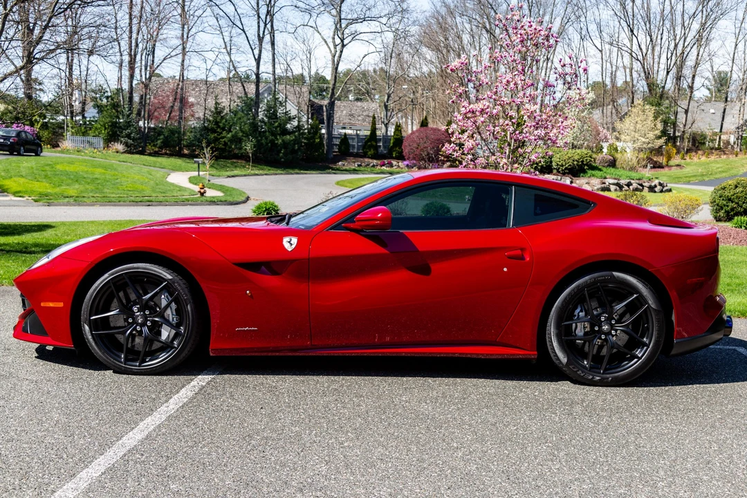 2015 Ferrari F12berlinetta - Image 3 of 31