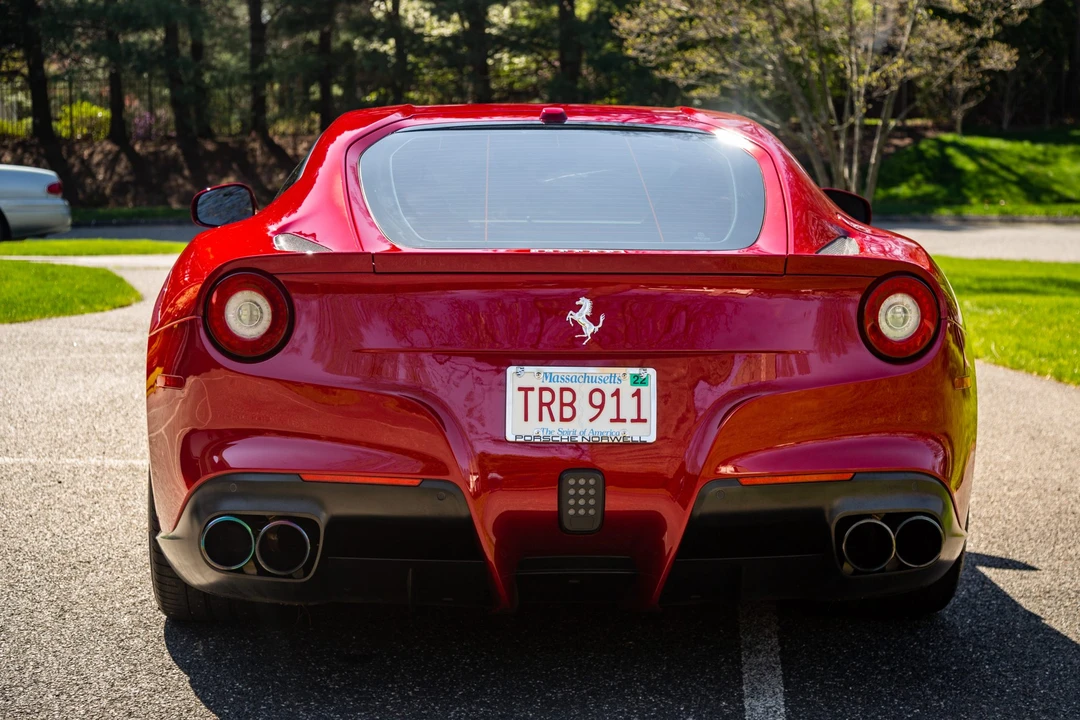 2015 Ferrari F12berlinetta - Image 5 of 31