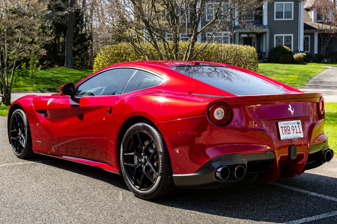 2015 Ferrari F12berlinetta - Image 4 of 31
