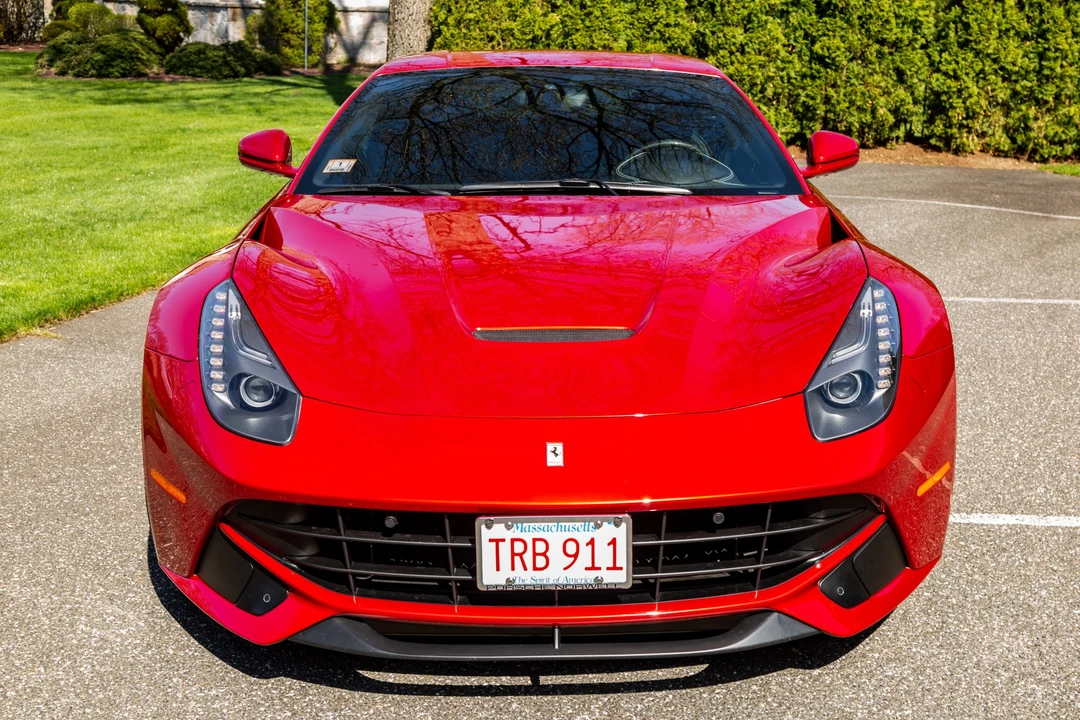 2015 Ferrari F12berlinetta - Image 15 of 31