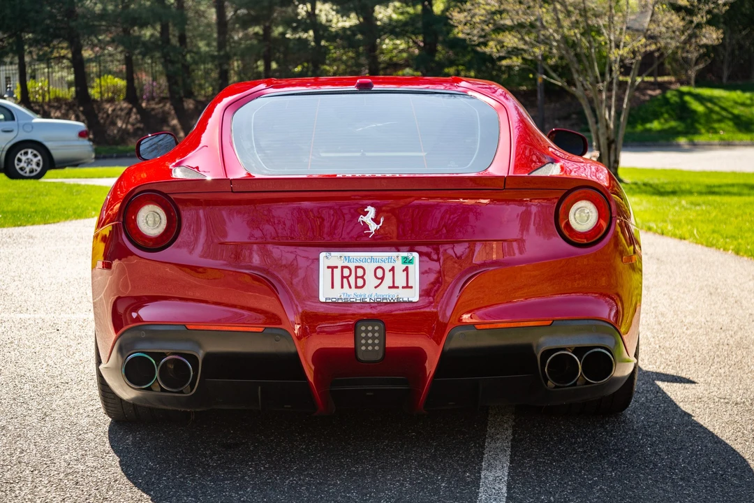 2015 Ferrari F12berlinetta - Image 6 of 31