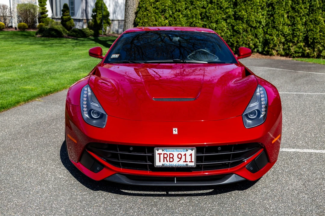 2015 Ferrari F12berlinetta - Image 9 of 31