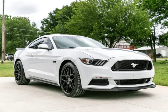 2015 Ford Mustang GT Premium Petty’s Garage Stage 1 Edition