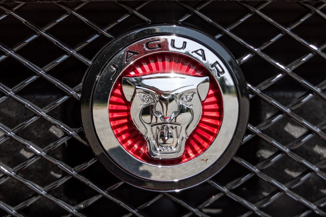 2015 Jaguar X150 XKR - Image 29 of 31