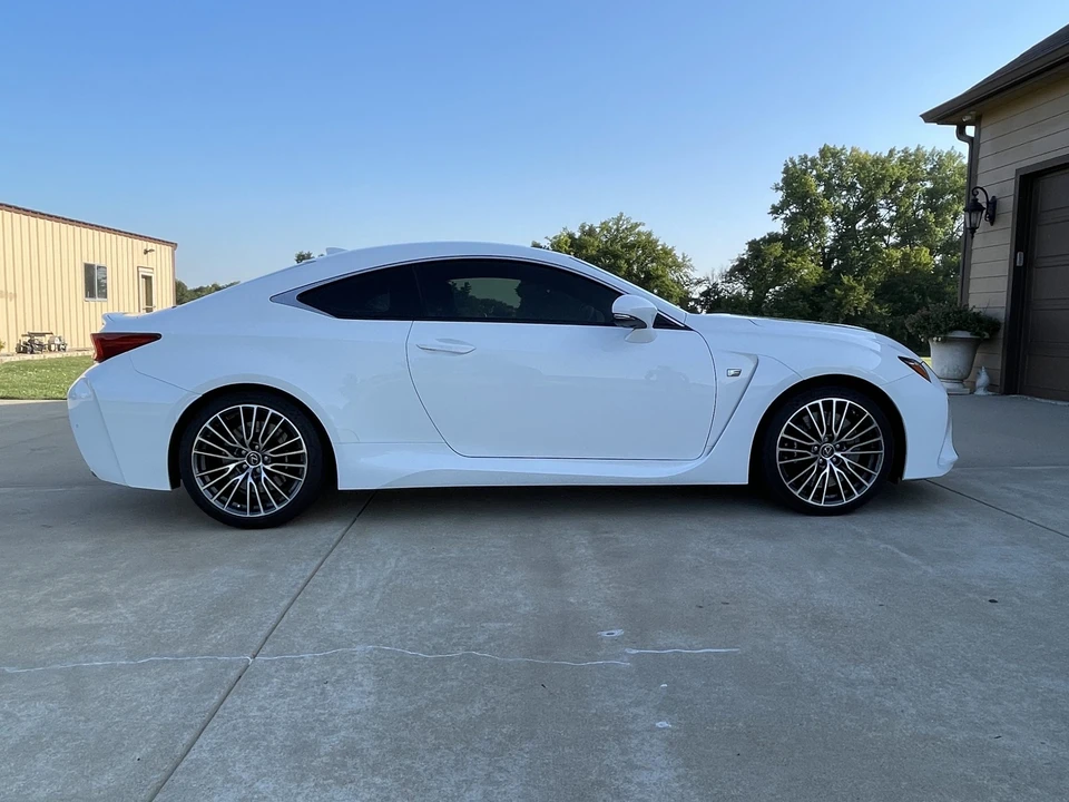 2015 Lexus RC F - Image 5 of 31