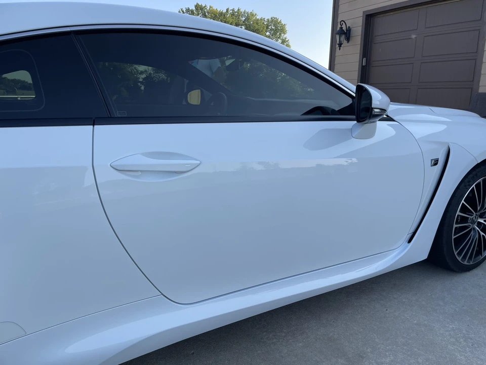 2015 Lexus RC F - Image 24 of 31