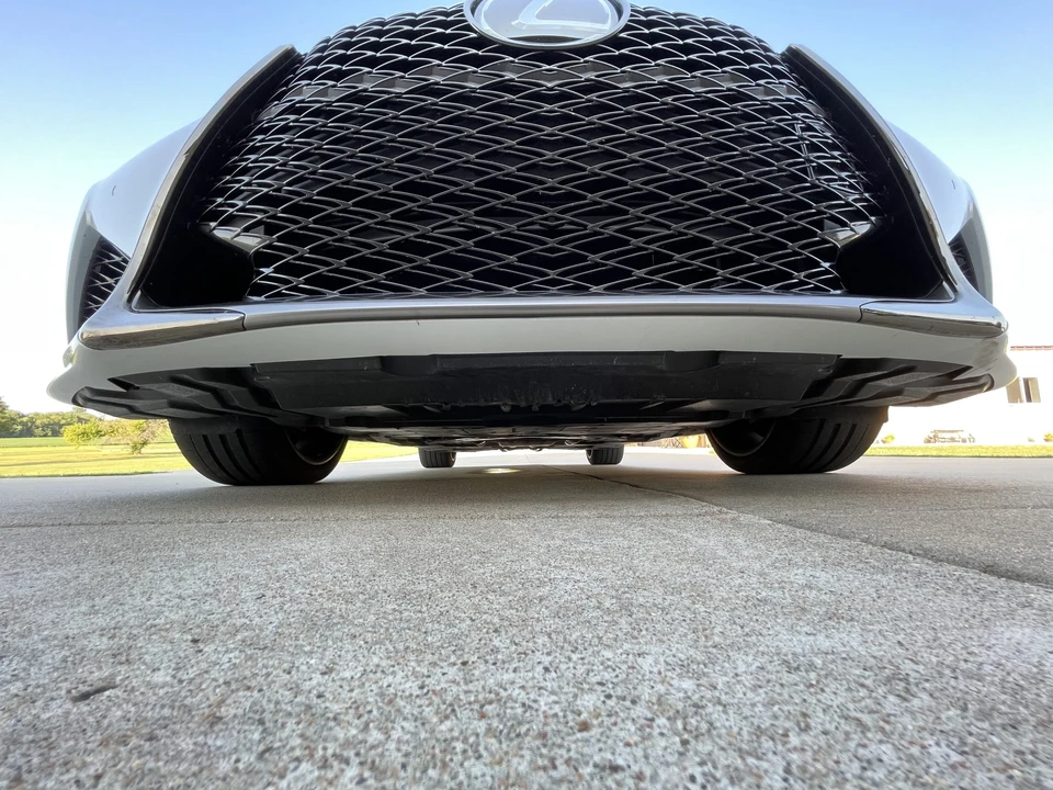 2015 Lexus RC F - Image 17 of 31