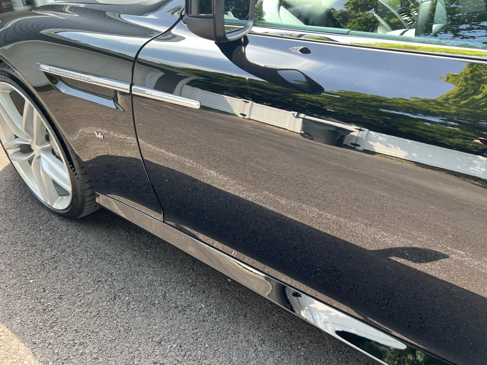 2016 Aston Martin DB9 - Image 23 of 31