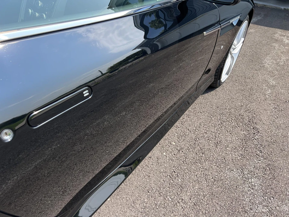 2016 Aston Martin DB9 - Image 17 of 31