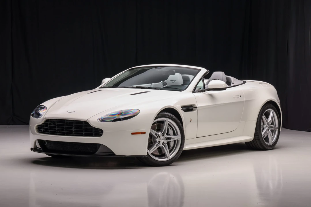 2016 Aston Martin V8 Vantage (2006-2017) - Image 3 of 31