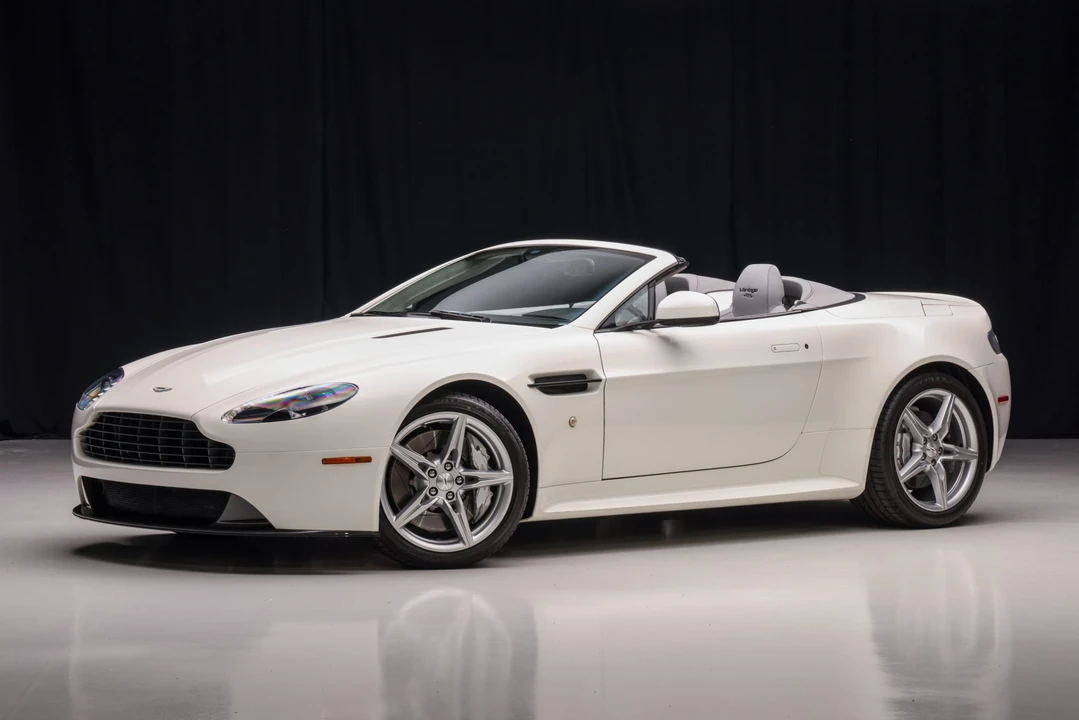 2016 Aston Martin V8 Vantage (2006-2017) - Image 4 of 31