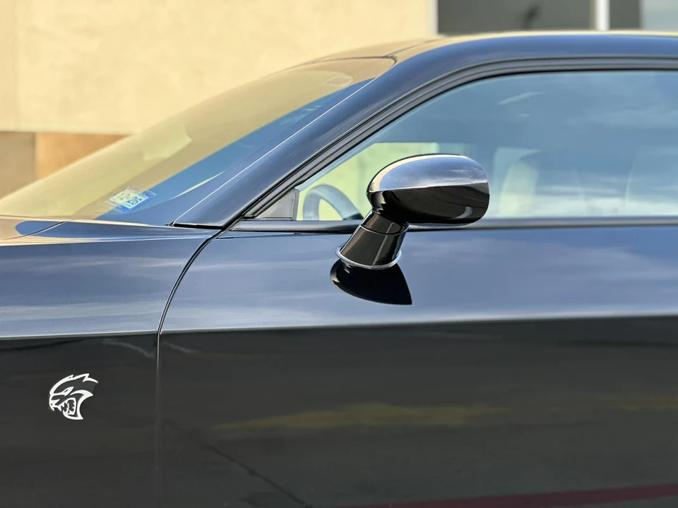 2016 Dodge Challenger SRT Hellcat 3rd Gen - Image 14 of 31