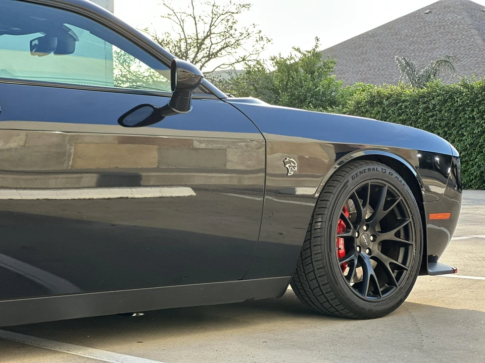 2016 Dodge Challenger SRT Hellcat 3rd Gen - Image 23 of 31