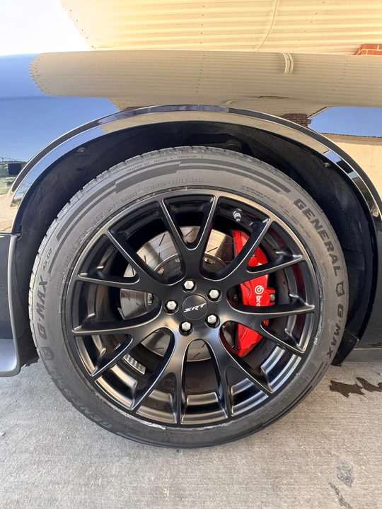2016 Dodge Challenger SRT Hellcat 3rd Gen - Image 25 of 31