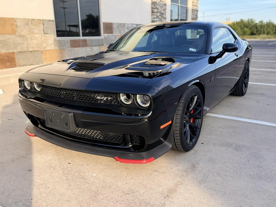 2016 Dodge Challenger SRT Hellcat 3rd Gen - Image 3 of 31