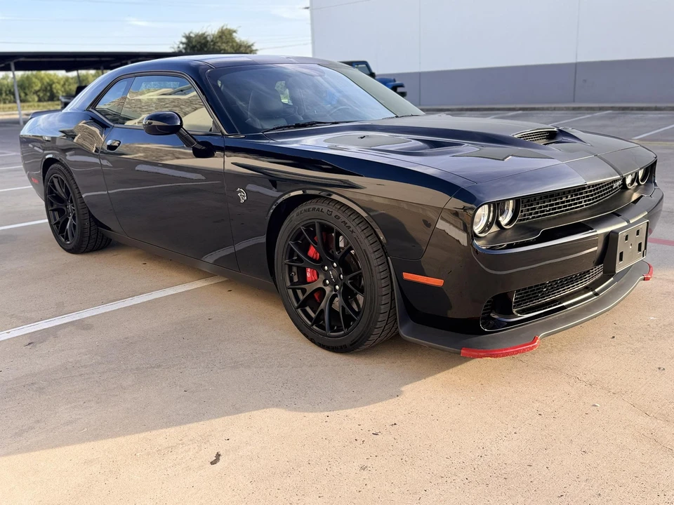 2016 Dodge Challenger SRT Hellcat 3rd Gen - Image 6 of 31