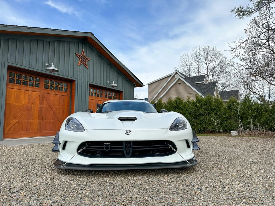 2016 Dodge Viper ACR 5th Gen - Image 8 of 31