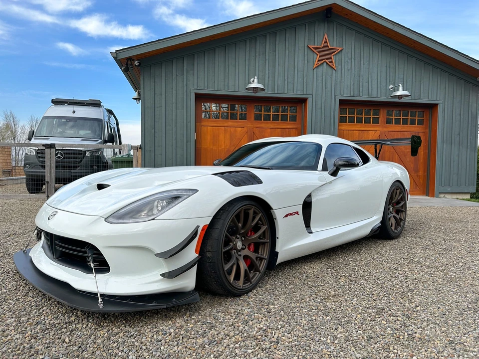 2016 Dodge Viper ACR 5th Gen - Image 2 of 31