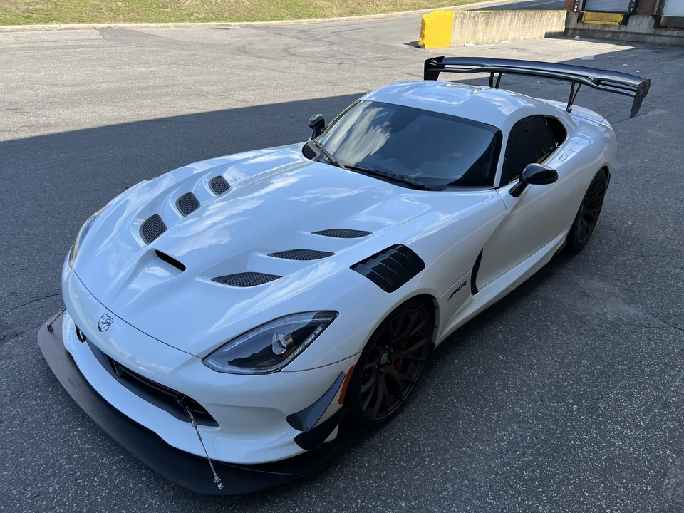 2016 Dodge Viper ACR 5th Gen - Image 3 of 31