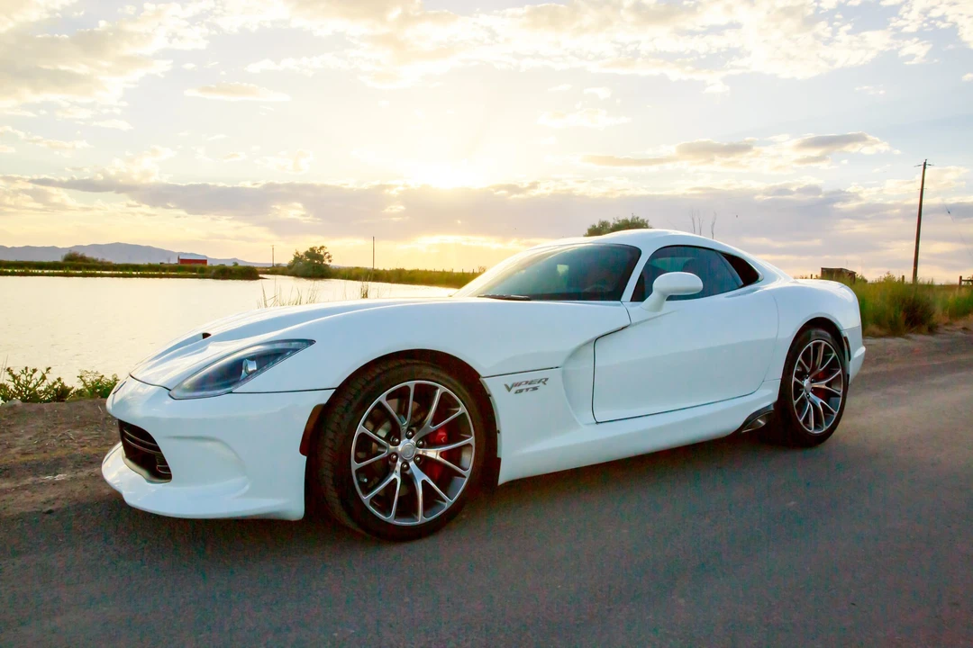 2016 Dodge Viper 5th Gen - Image 5 of 31