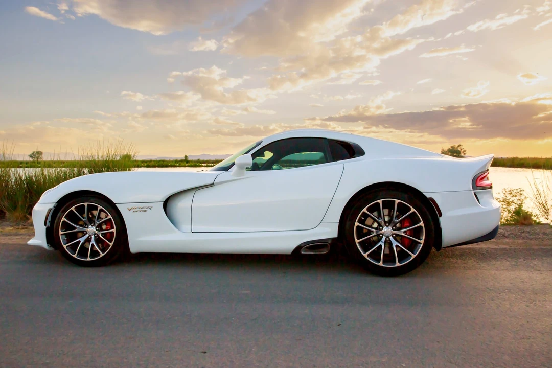 2016 Dodge Viper 5th Gen - Image 17 of 31