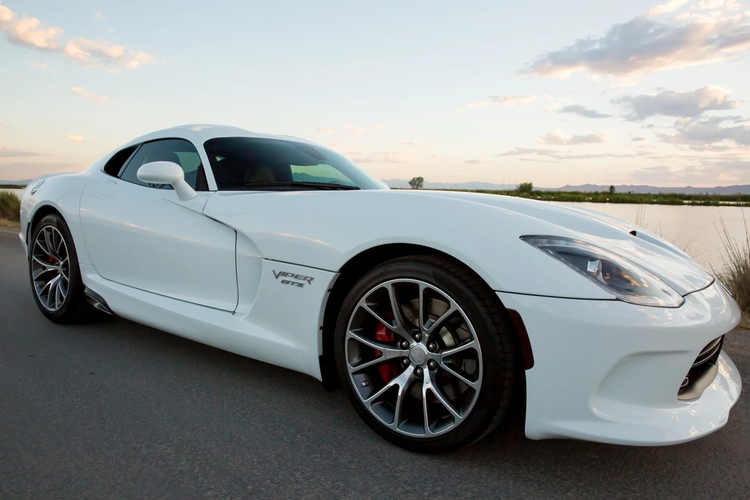 2016 Dodge Viper 5th Gen - Image 9 of 31
