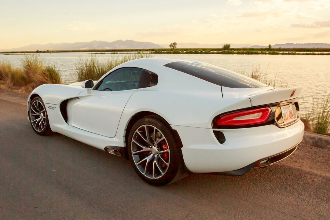 2016 Dodge Viper 5th Gen - Image 15 of 31