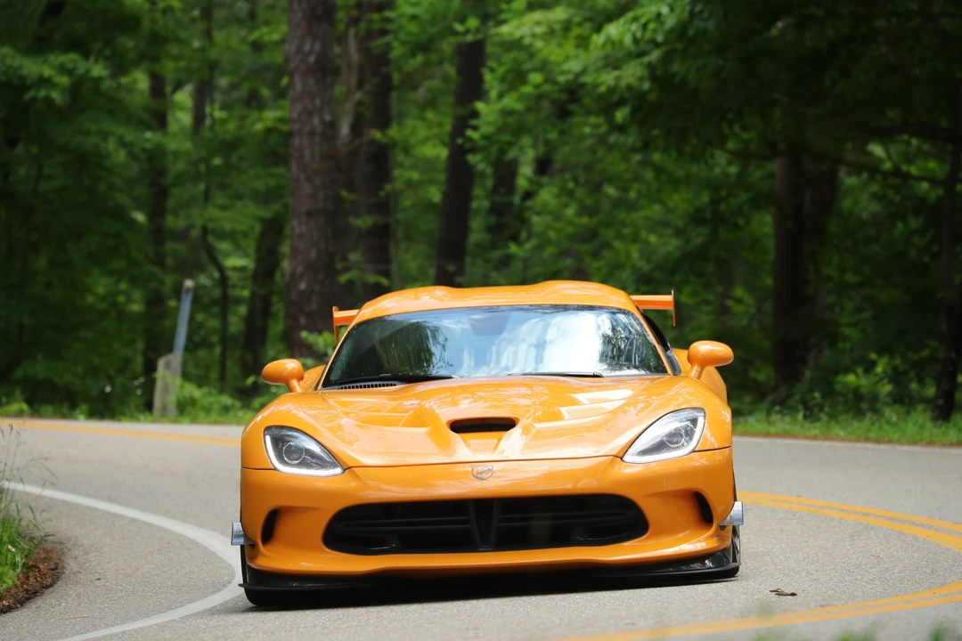 2016 Dodge Viper 5th Gen - Image 4 of 31