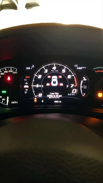 2016 Dodge Viper 5th Gen - Image 29 of 31