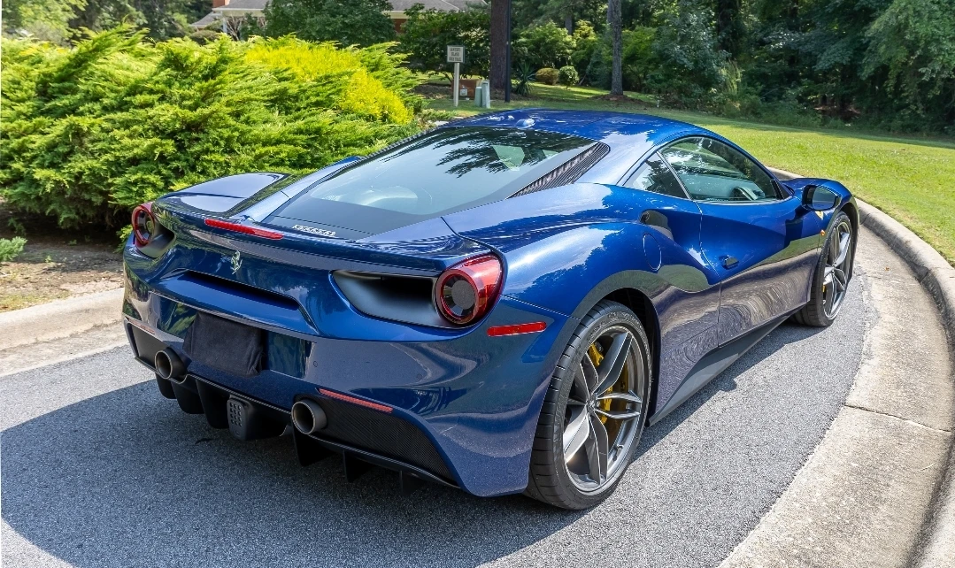 2016 Ferrari 488 GTB - Image 6 of 31