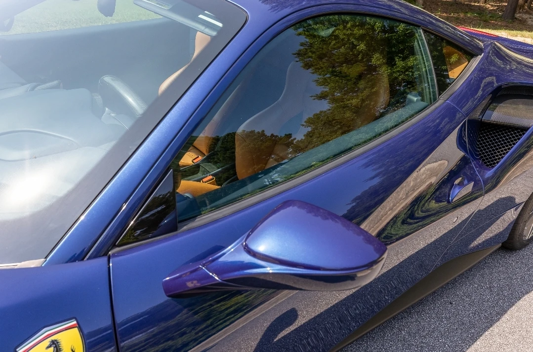 2016 Ferrari 488 GTB - Image 18 of 31