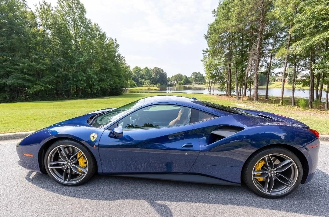 2016 Ferrari 488 GTB - Image 9 of 31