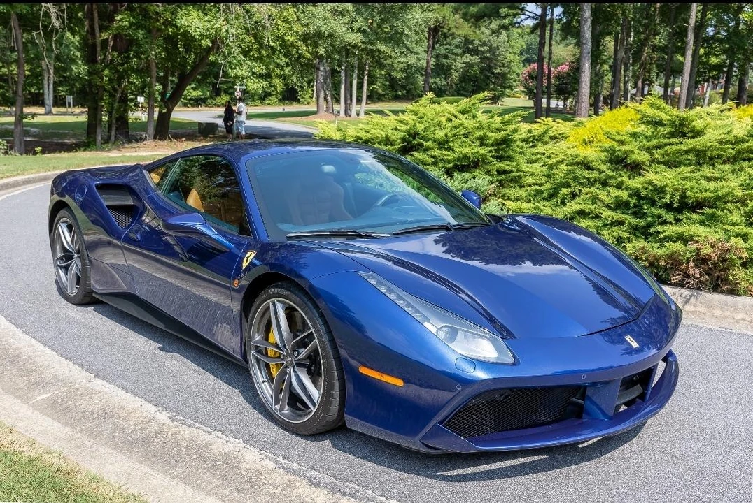 2016 Ferrari 488 GTB - Image 4 of 31