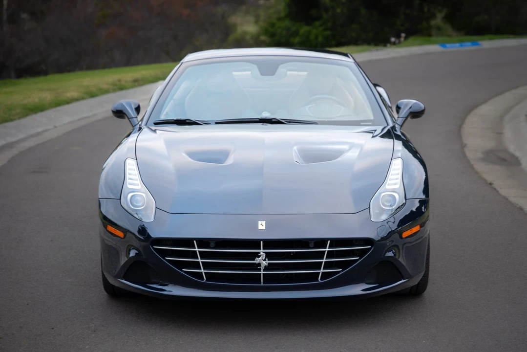 2016 Ferrari California T - Image 29 of 31
