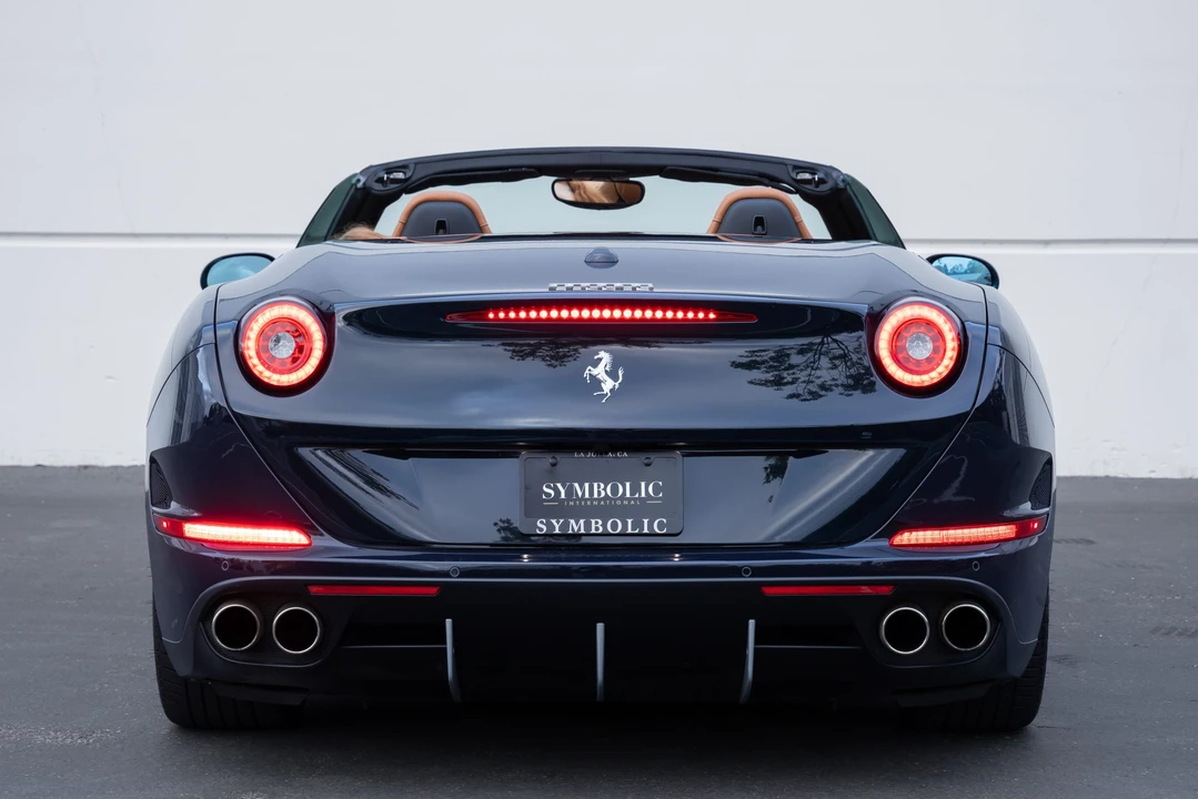 2016 Ferrari California T - Image 12 of 31
