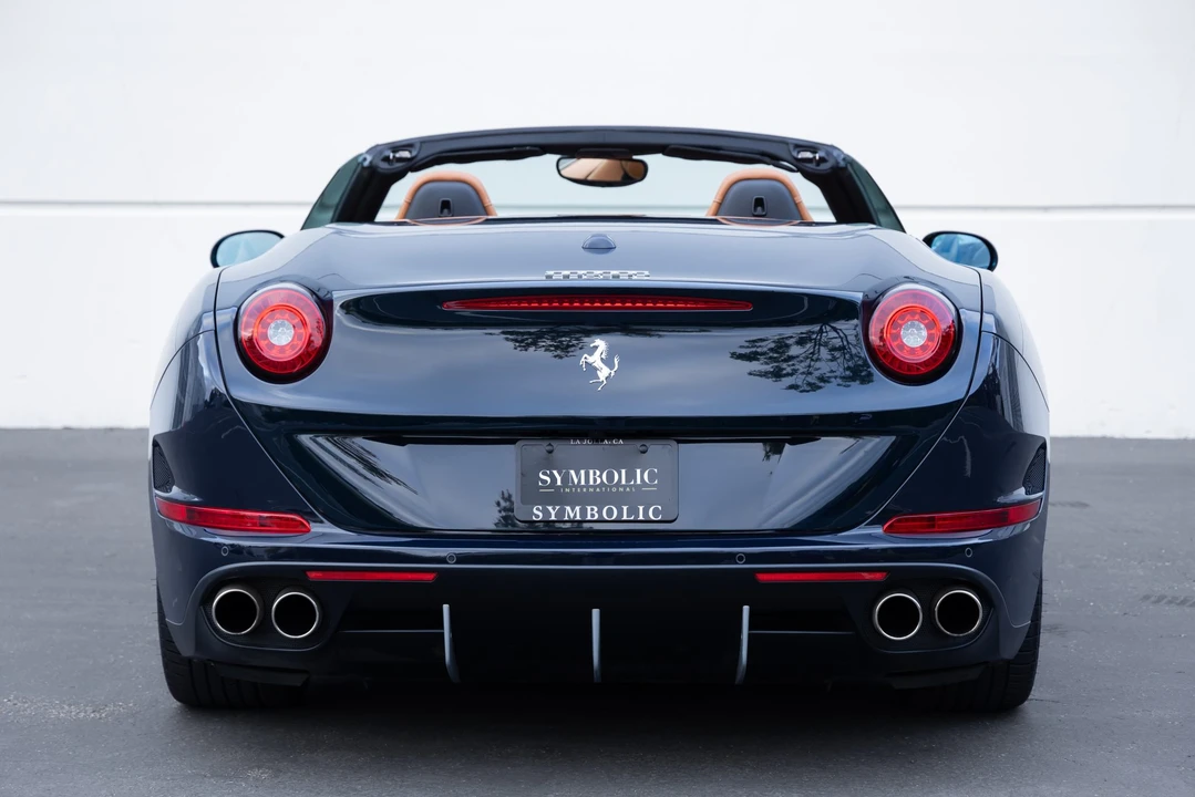 2016 Ferrari California T - Image 8 of 31