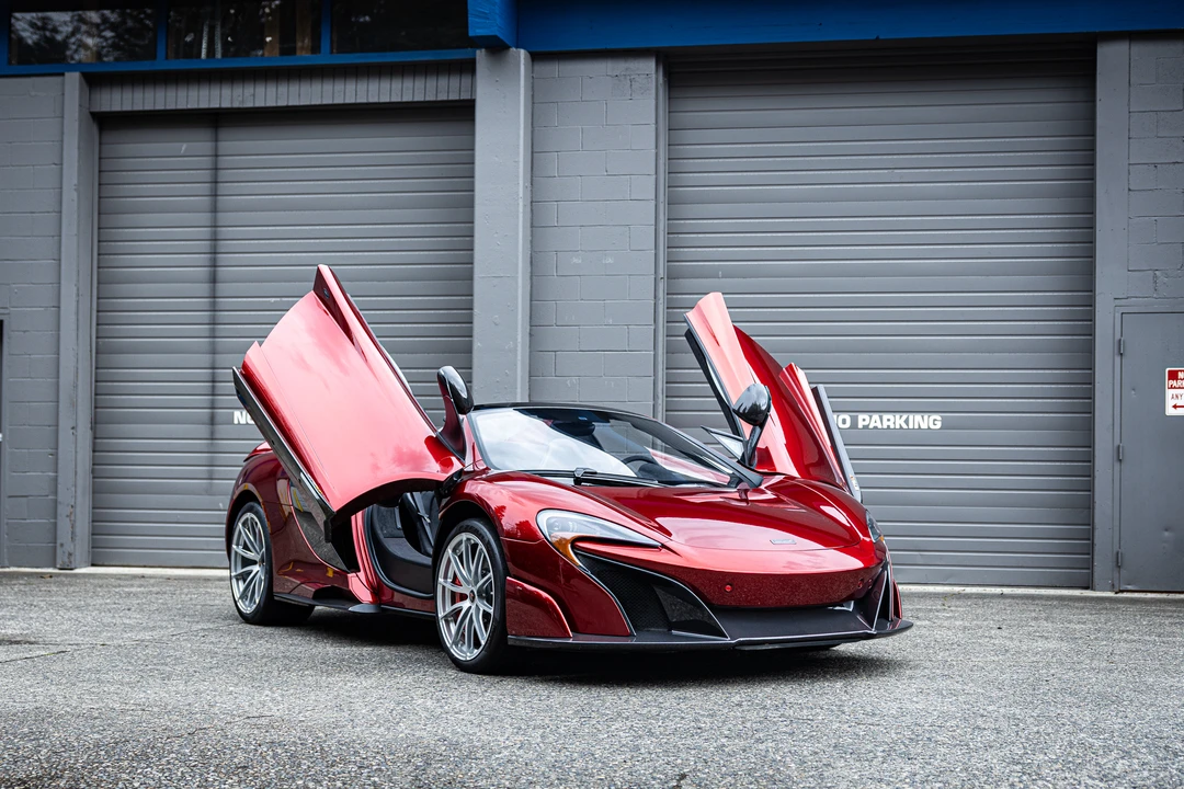 2016 McLaren 675LT Spider - Image 14 of 31