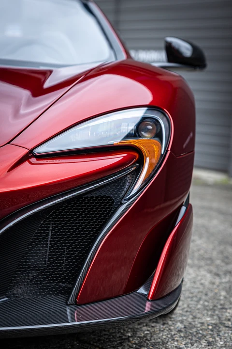 2016 McLaren 675LT Spider - Image 28 of 31