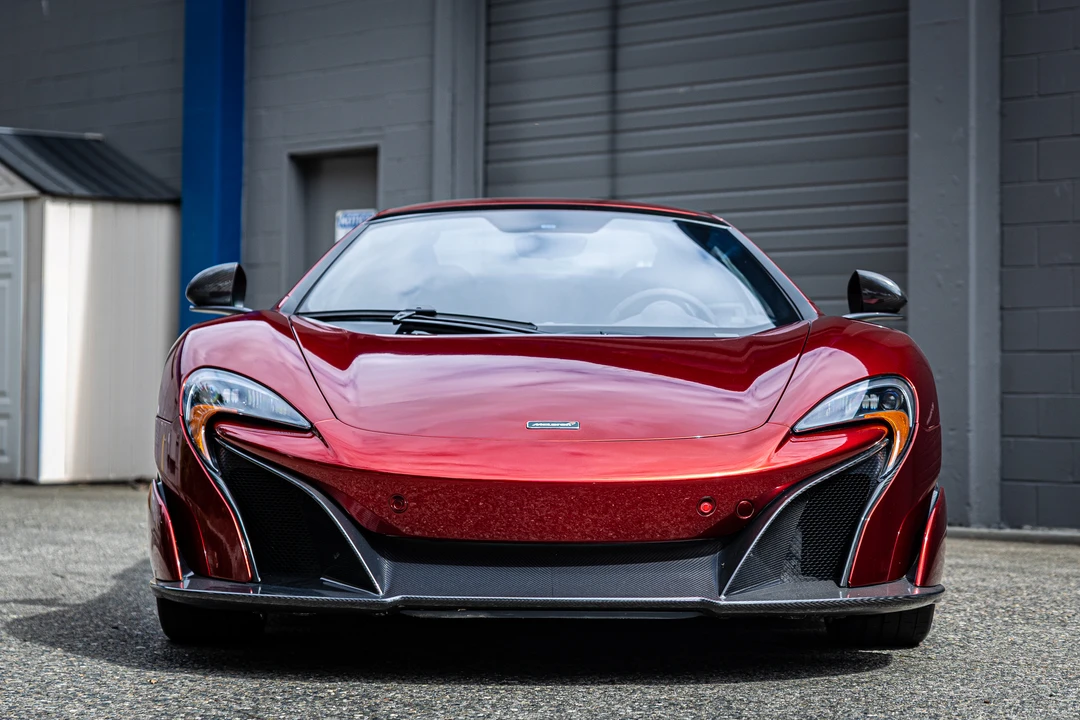 2016 McLaren 675LT Spider - Image 11 of 31
