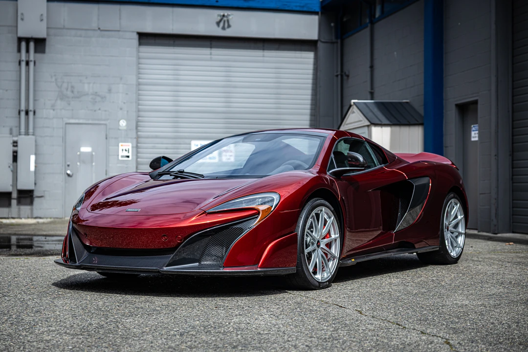2016 McLaren 675LT Spider - Image 10 of 31