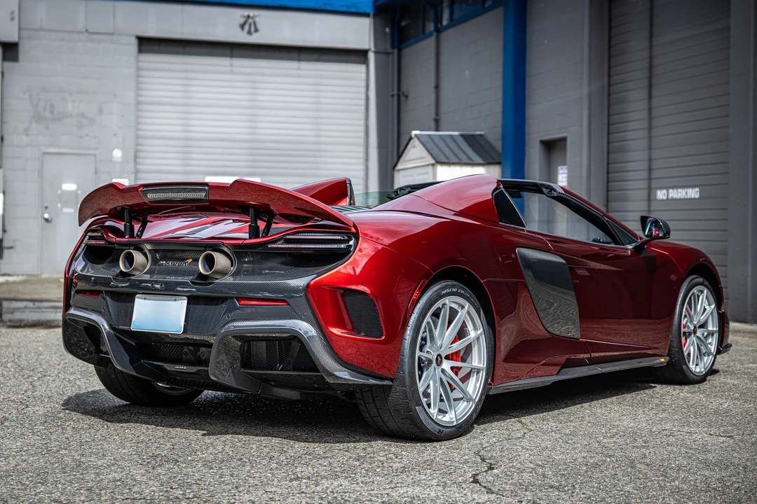 2016 McLaren 675LT Spider - Image 6 of 31