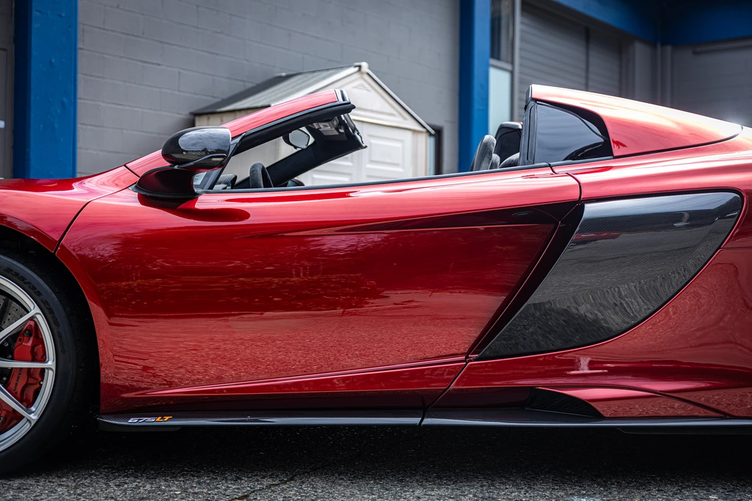 2016 McLaren 675LT Spider - Image 19 of 31