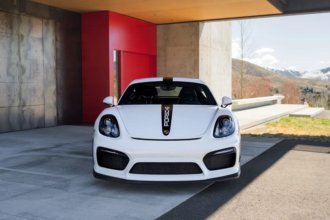 2016 Porsche 981 Cayman GT4 - Image 5 of 31