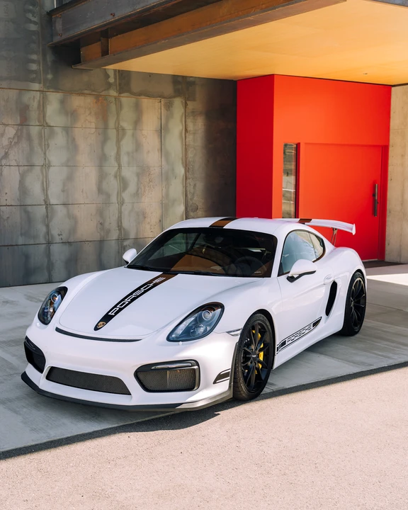 2016 Porsche 981 Cayman GT4 - Image 6 of 31