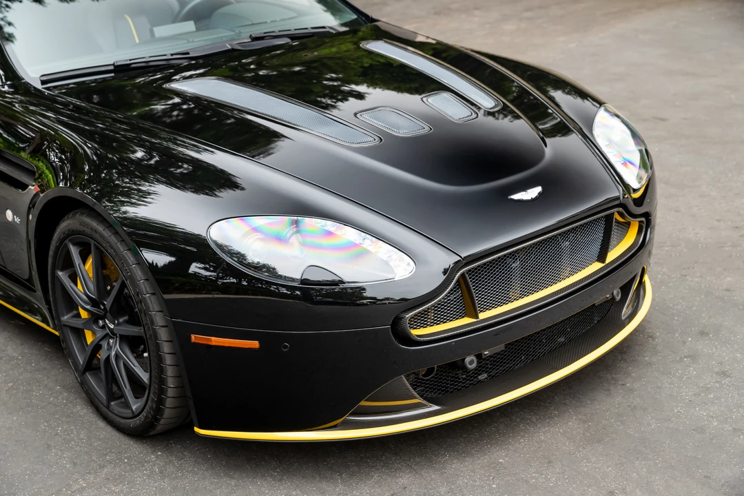 2017 Aston Martin V12 Vantage (2010-2018) - Image 21 of 31